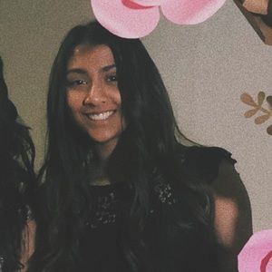 Meet your Posher, Deesha